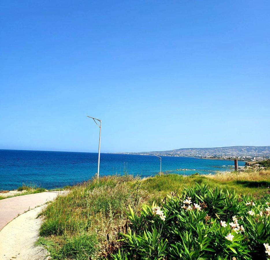 Villa Aphrodite By The Sea Pafos Exterior foto